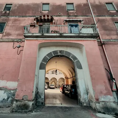 Casa Rosa * カーヴァ・デ・ティッレーニ